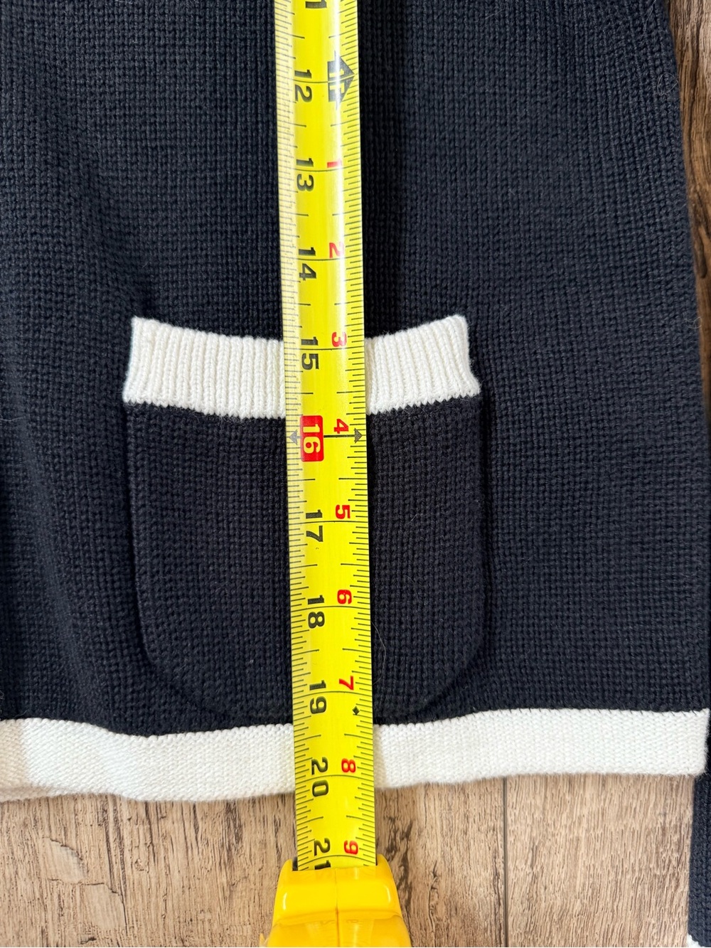 Quince Organic Cotton Sweater Jacket Black Small - Picture 6 of 9